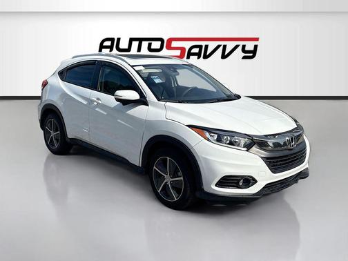 Platinum White Pearl 2021 Honda HR-V EX