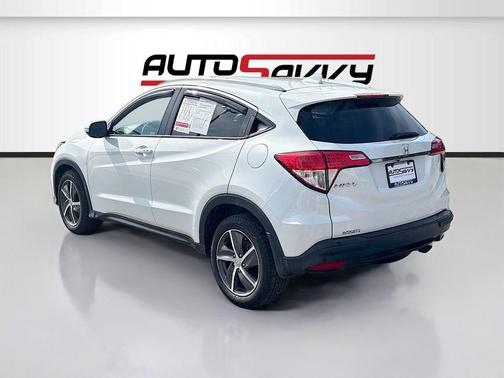 Platinum White Pearl 2021 Honda HR-V EX