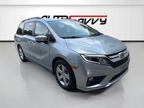 Lunar Silver Metallic 2019 Honda Odyssey EX-L