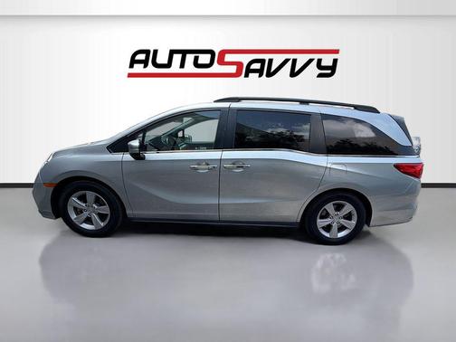 Lunar Silver Metallic 2019 Honda Odyssey EX-L