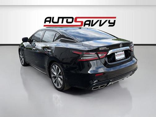 Super Black 2022 Nissan Maxima 3.5 Platinum