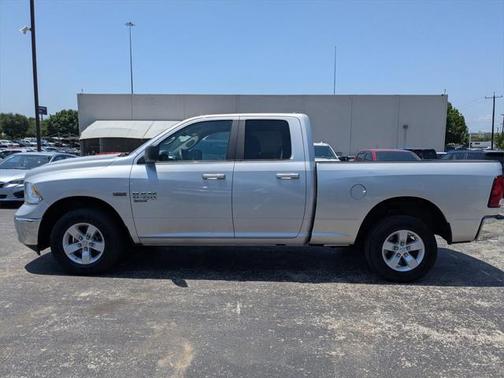 2019 RAM 1500 SLT
