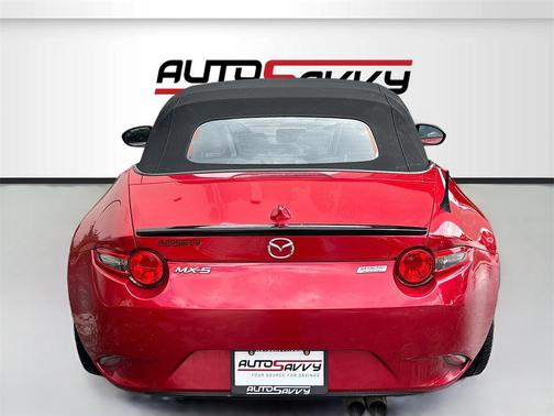 2016 Mazda MX-5 Miata Club