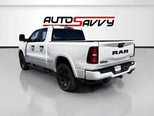 Bright White Clearcoat 2025 RAM 1500 Big Horn/Lone Star