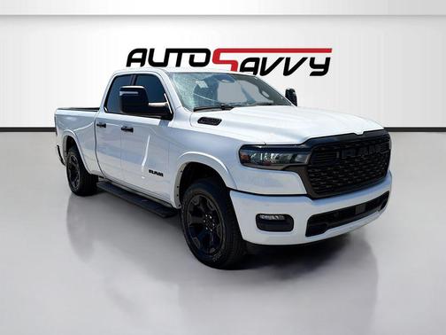 Bright White Clearcoat 2025 RAM 1500 Big Horn/Lone Star