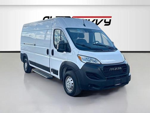 Bright White Clearcoat 2023 RAM ProMaster 3500 High Roof