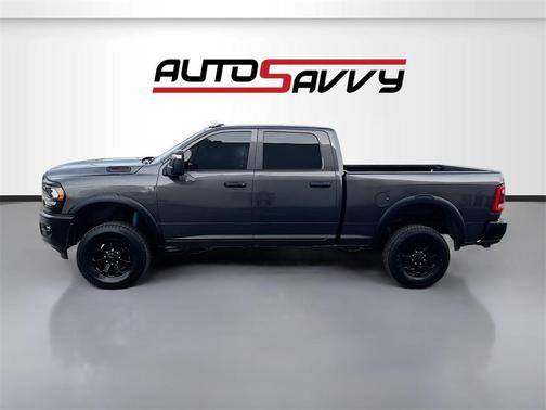 2024 RAM 2500 Tradesman Crew Cab 4x4 6'4' Box