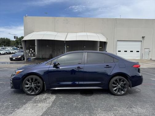 2025 Toyota Corolla SE