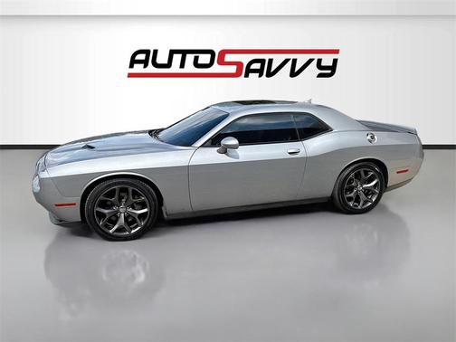 2015 Dodge Challenger SXT Plus