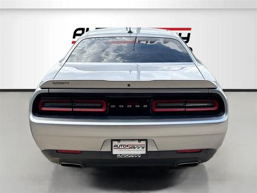 2015 Dodge Challenger SXT Plus