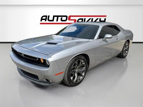 2015 Dodge Challenger SXT Plus