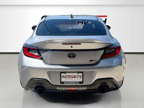 2024 Toyota GR86 Premium