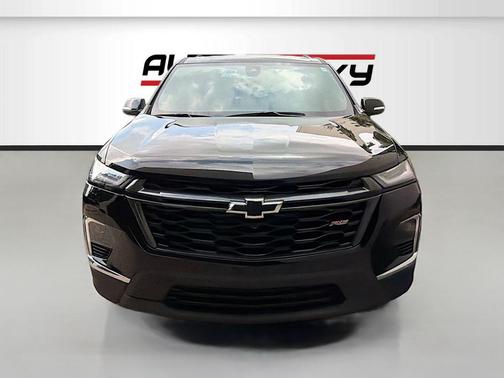 Mosaic Black Metallic 2023 Chevrolet Traverse RS