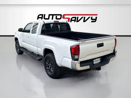 Super White 2021 Toyota Tacoma SR5