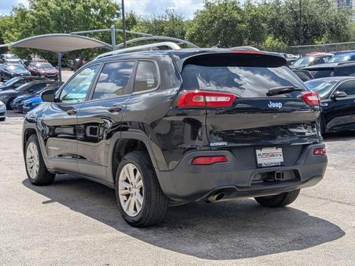 2015 Jeep Cherokee Sport