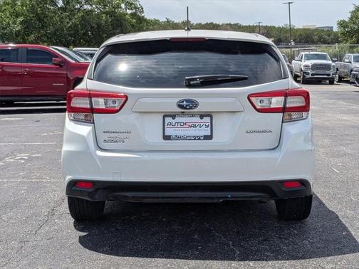2019 Subaru Impreza 2.0i