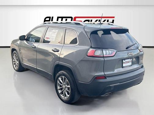 Sting-Gray Clearcoat 2021 Jeep Cherokee Latitude Lux