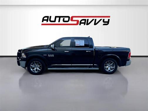 2017 RAM 1500 Limited Crew Cab 4x4 5'7' Box