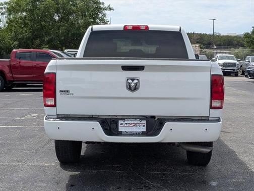 2022 RAM 1500 Classic SLT