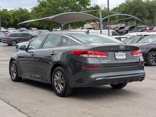 2020 Kia Optima LX