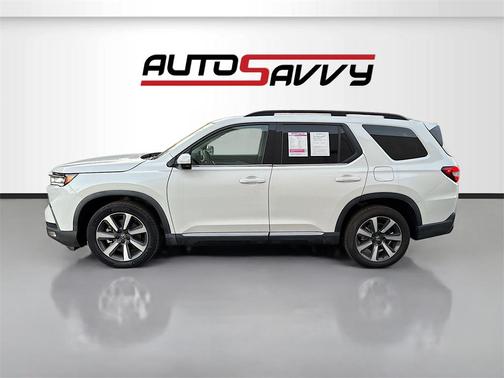 2024 Honda Pilot Touring 8-Passenger