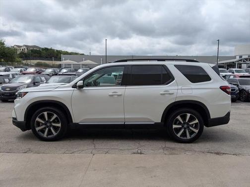 2024 Honda Pilot Touring 8-Passenger