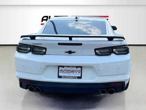 Summit White 2024 Chevrolet Camaro 2SS