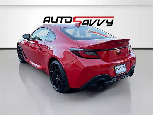 2025 Toyota GR86 Premium