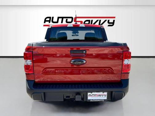 HOT PEPPER RED TC METALLIC 2024 Ford Maverick XLT