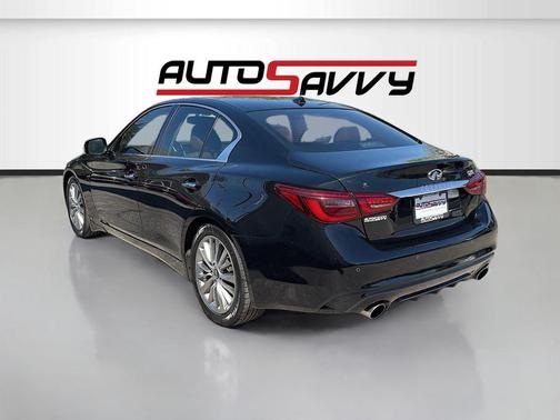 Black Obsidian 2024 INFINITI Q50 3.0t LUXE