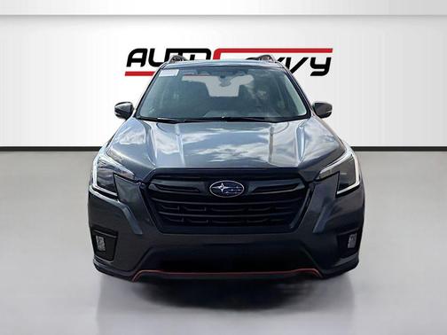 Magnetite Gray Metallic 2023 Subaru Forester Sport