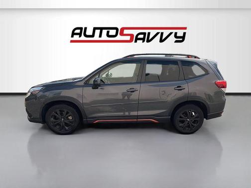 Magnetite Gray Metallic 2023 Subaru Forester Sport