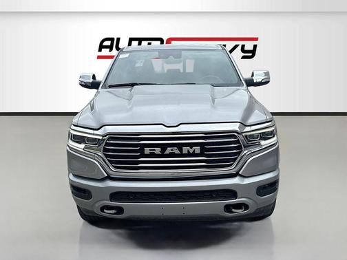 Billet Silver Metallic Clearcoat 2022 RAM 1500 Longhorn