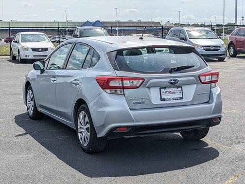 2019 Subaru Impreza 2.0i