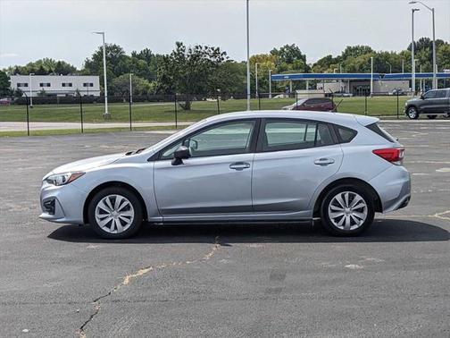 2019 Subaru Impreza 2.0i