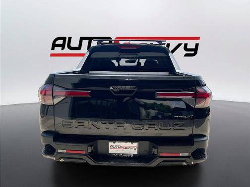 Phantom Black 2023 Hyundai SANTA CRUZ Limited