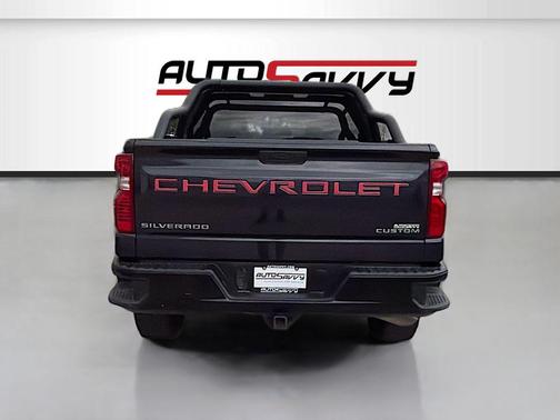 2022 Chevrolet Silverado 1500 Custom Trail Boss