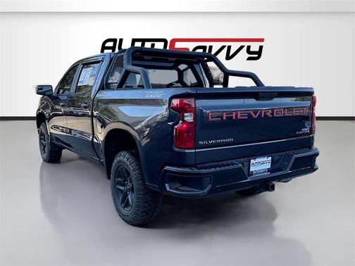 2022 Chevrolet Silverado 1500 Custom Trail Boss