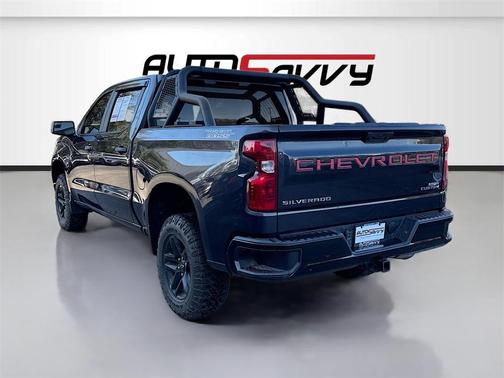 2022 Chevrolet Silverado 1500 Custom Trail Boss