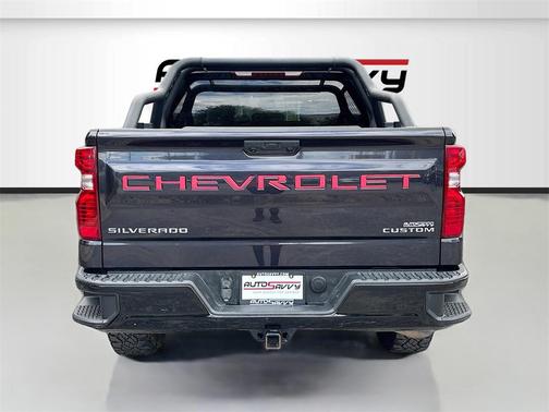 2022 Chevrolet Silverado 1500 Custom Trail Boss