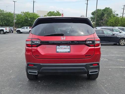 2023 Honda Pilot AWD Sport