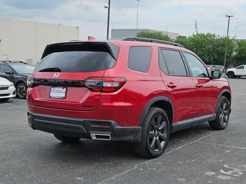 2023 Honda Pilot AWD Sport