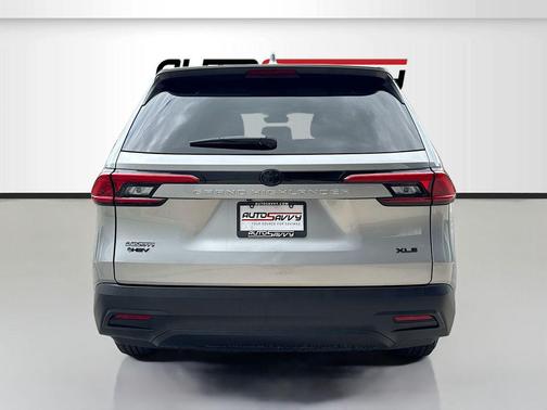 2024 Toyota Grand Highlander Hybrid XLE