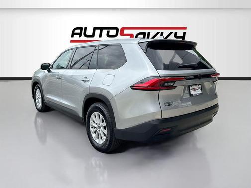 2024 Toyota Grand Highlander Hybrid XLE