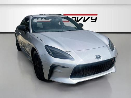 Steel 2025 Toyota GR86 Premium