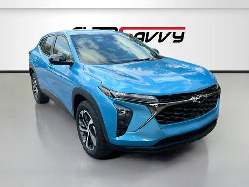 Marina Blue Metallic 2025 Chevrolet Trax FWD 1RS