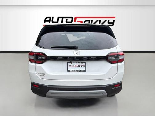 Platinum White Pearl 2025 Honda Pilot EX-L