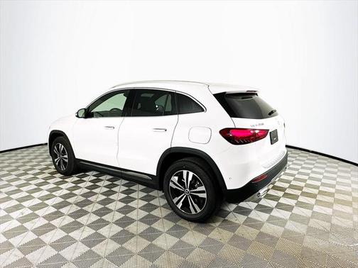2025 Mercedes-Benz GLA 250 Base