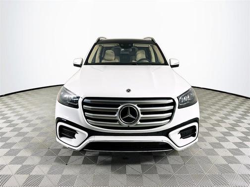 2026 Mercedes-Benz GLS 450 
