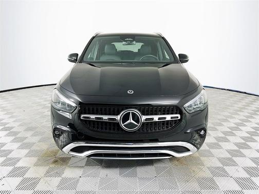 2025 Mercedes-Benz GLA 250